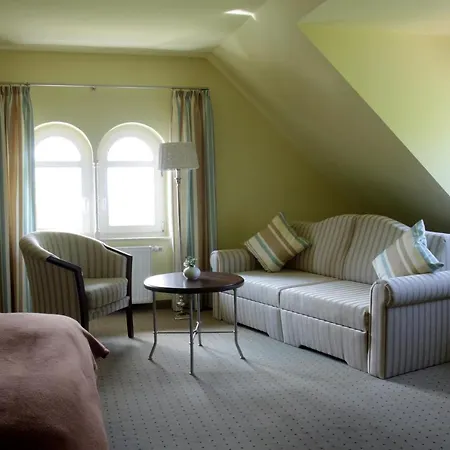 Ξενοδοχείο Wellness-pension Altes Kurhaus Luckendorf 4*